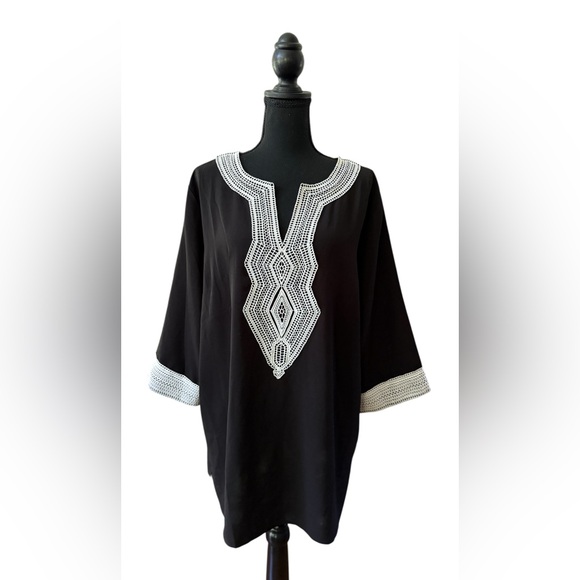 Tops - Black Tunic Shirt with White Lace Trim Detail